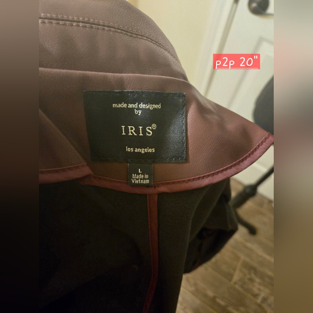 Jacket - Picture 3 of 4